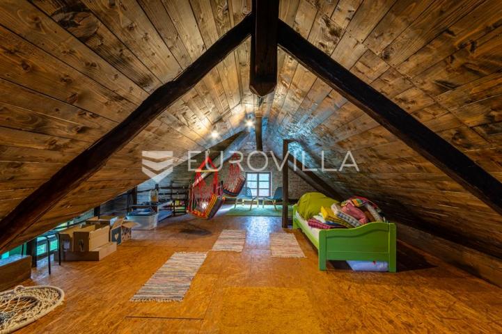 Štrigova, Grabrovnik, simpatična kuća na zemljištu površine 7303 m²