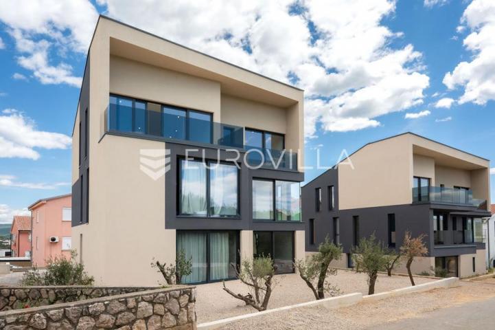 Krk, grad Krk, penthouse od 141,13 m² u luksuznoj novogradnji