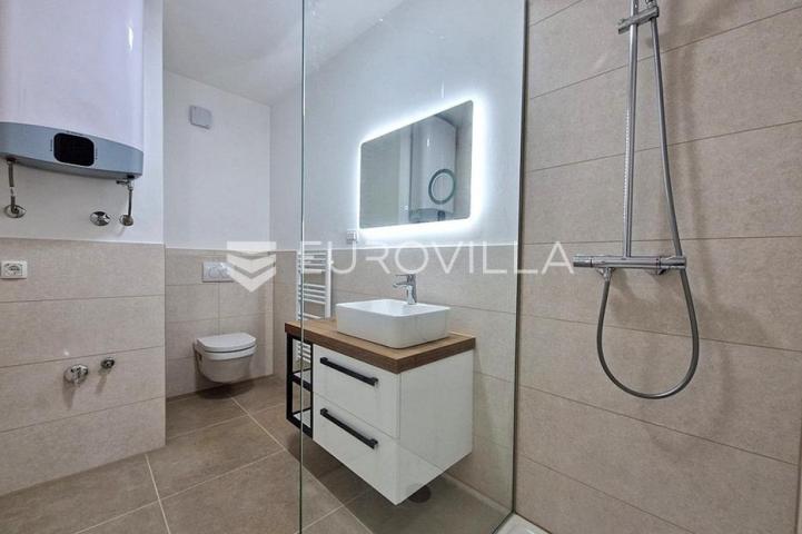 Vir, apartman s dvije spavaće sobe, 1. kat, otvoren pogled na more