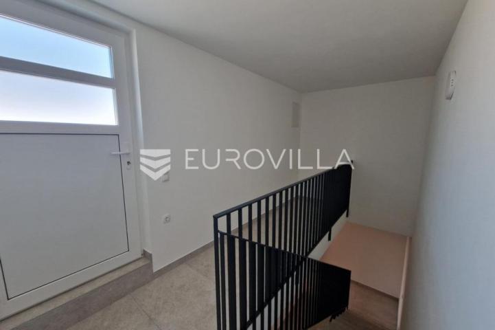 Vir, apartman s dvije spavaće sobe, 1. kat, otvoren pogled na more