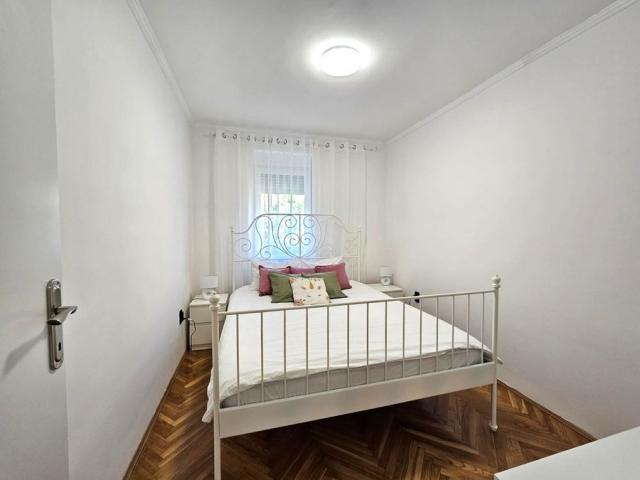 Prodaja, Stan, 52m2 , Rozino