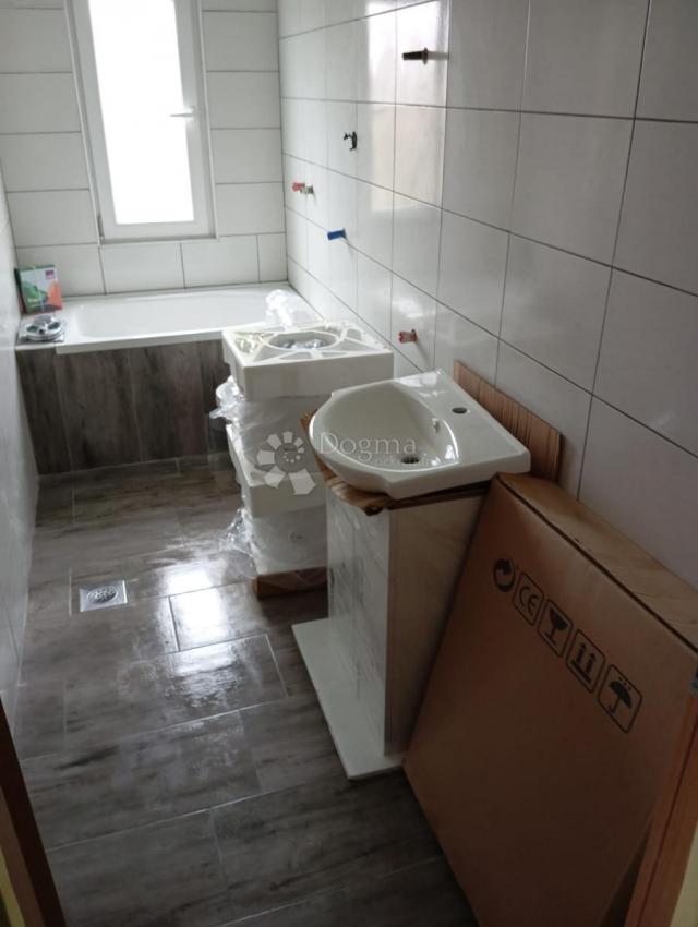 KUĆA SA VELIKOM OKUĆNICOM – VOLODER