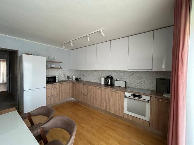 Prodaja, Stan, 83m2 , Tivat
