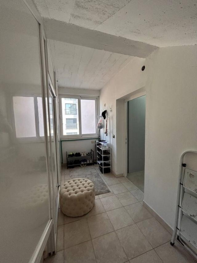 Prodaja, Stan, 83m2 , Tivat