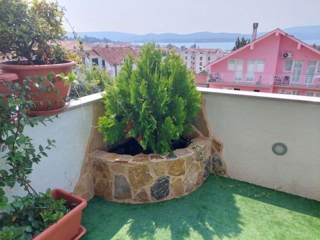 Prodaja, Stan, 83m2 , Tivat