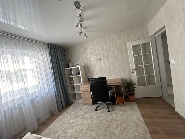 Prodaja, Stan, 83m2 , Tivat