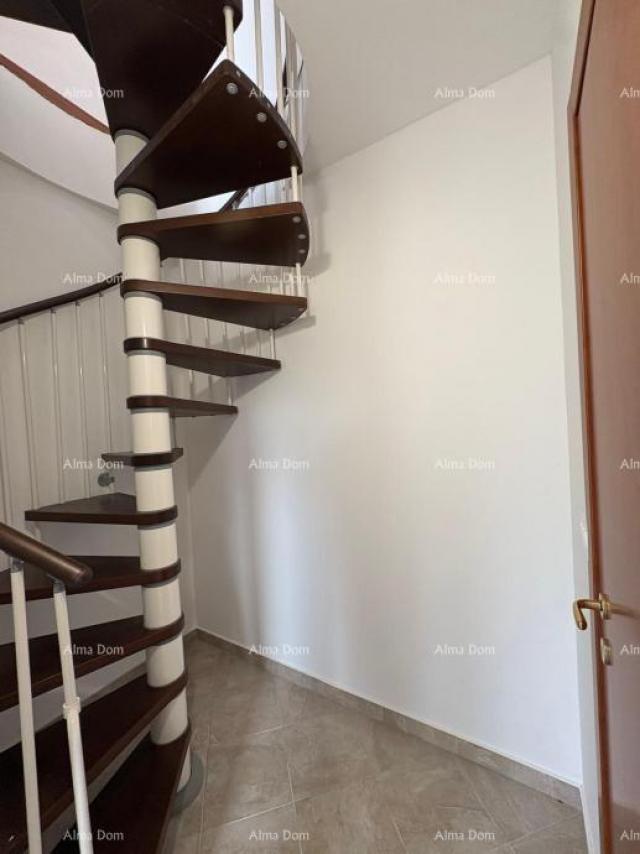 Stan UMAG, stan  sa velikom okućnicom od 1300 m2. Nekretnina ima uporabnu dozvolu. 