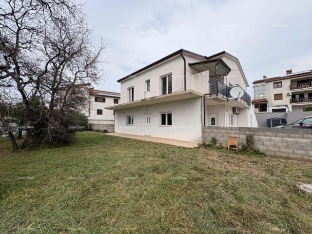Stan UMAG, stan  sa velikom okućnicom od 1300 m2. Nekretnina ima uporabnu dozvolu. 