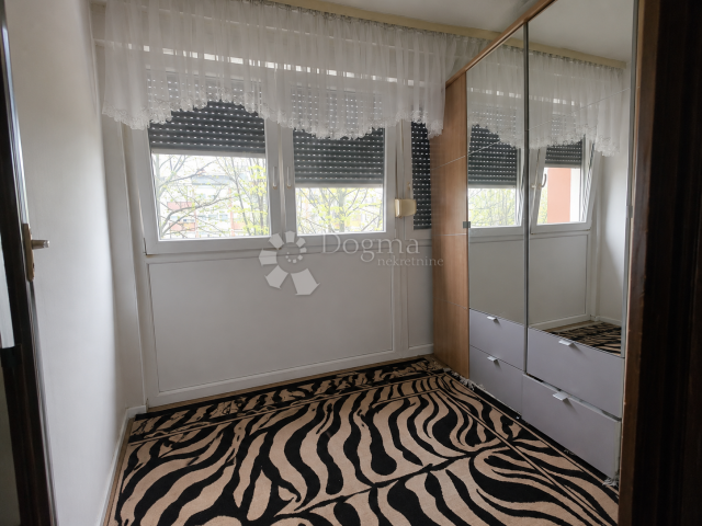 STAN, Karlovac, prodaja, NKP 72,24 m2, Grabrik - uređen i useljiv