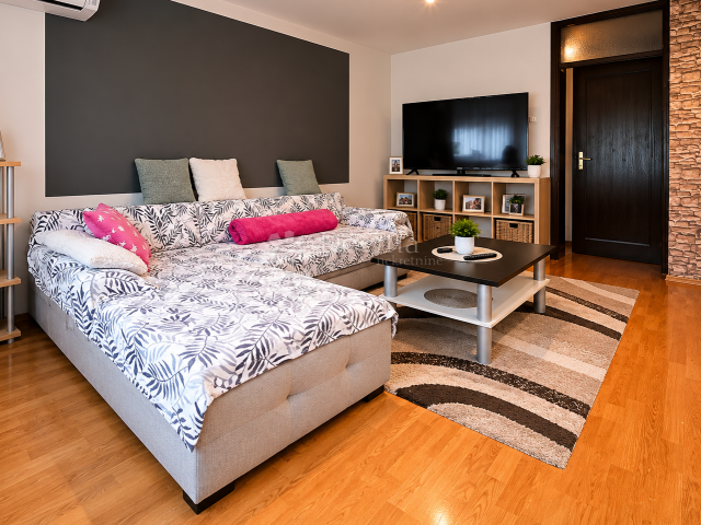 STAN, Karlovac, prodaja, NKP 72,24 m2, Grabrik - uređen i useljiv