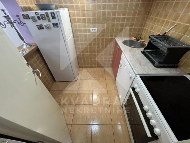 Izdavanje, Jednosoban stan, Podgorica, Preko Morače, 50m2