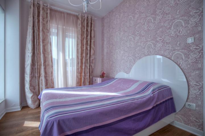Exclusive 3bdr Apartment, Tre Canne