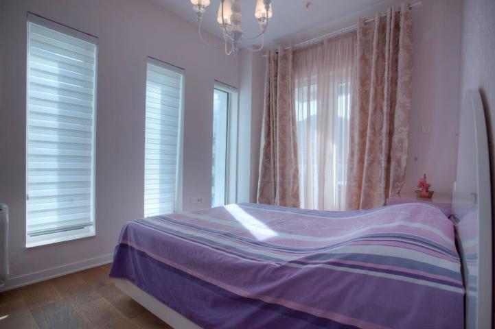 Exclusive 3bdr Apartment, Tre Canne