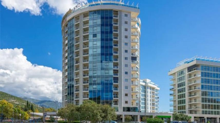 Exclusive 3bdr Apartment, Tre Canne