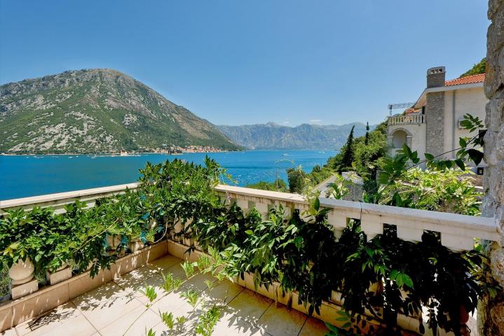 Villa Kostanjica in a waterfront closed-gate resort