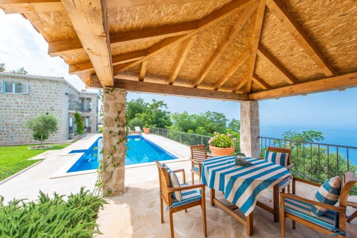 Villa for rent, Krstac