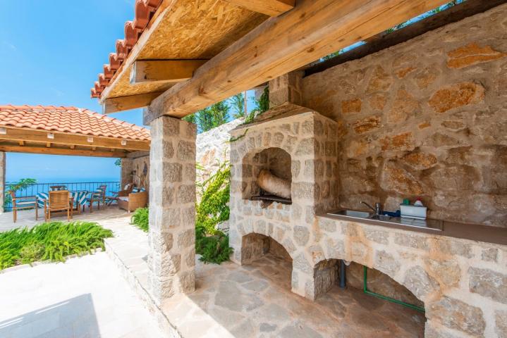 Villa for rent, Krstac