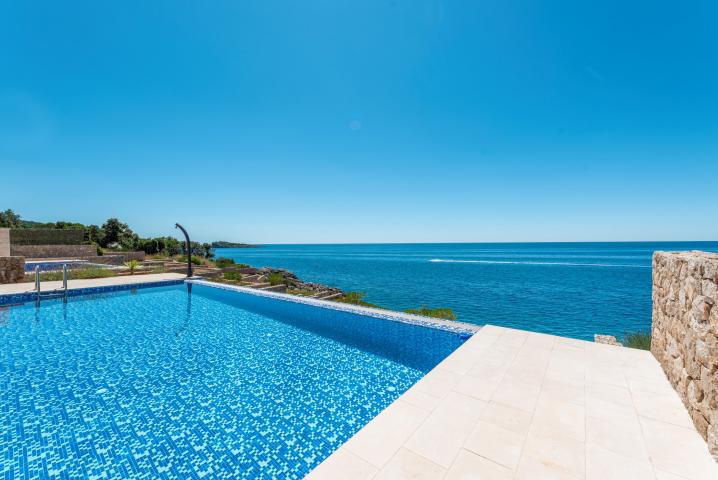 Olive Cove Villas