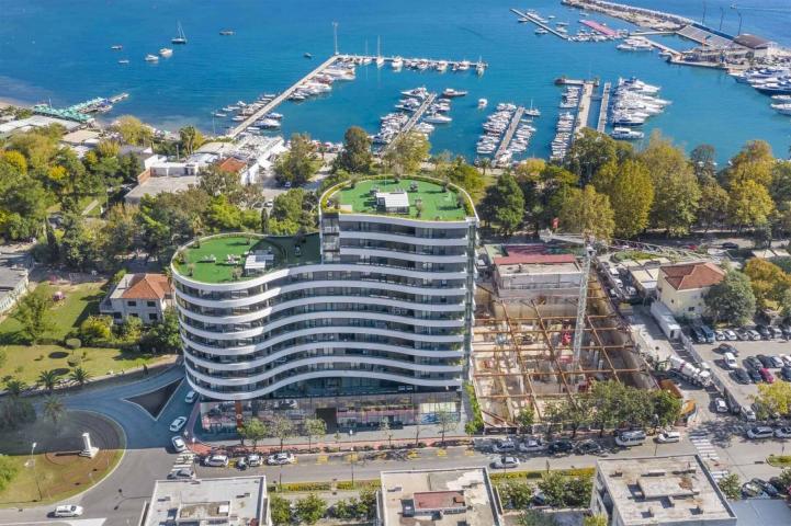 Royal Gardens complex, Budva