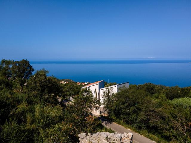 Two ECO Villas Tudorovici
