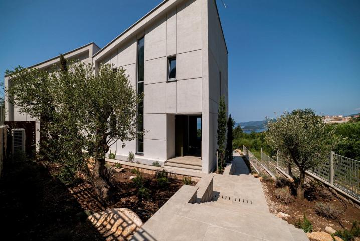 Two ECO Villas Tudorovici
