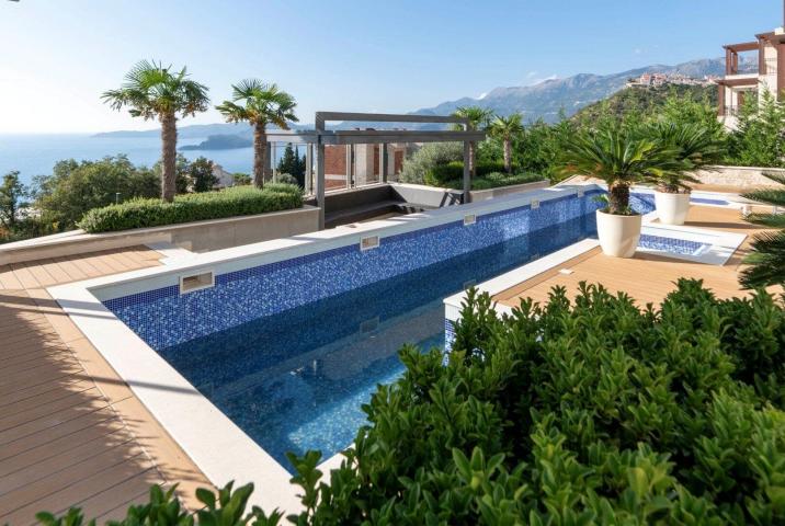 Blizikuce Contemporary 3bdr Villa
