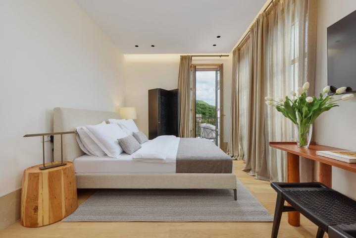 Exclusive Complex Of Three Villas For Rent