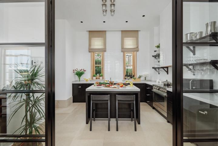 Exclusive Complex Of Three Villas For Rent