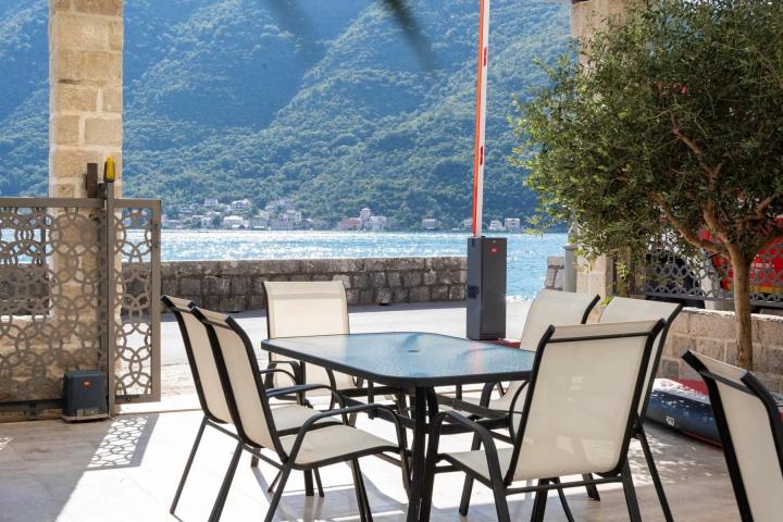 Waterfront Stone House Perast