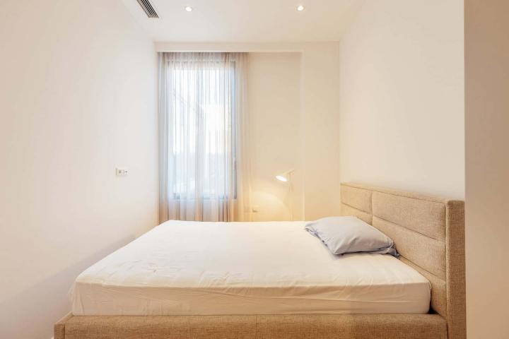 Designer-furnished 2bdr Apartment, Palazzo Sofia