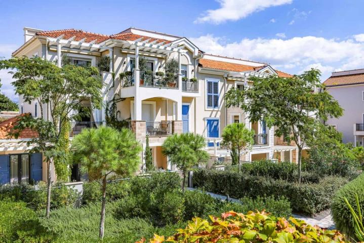 New 1 bedroom Apartment, Lustica Bay Centrale