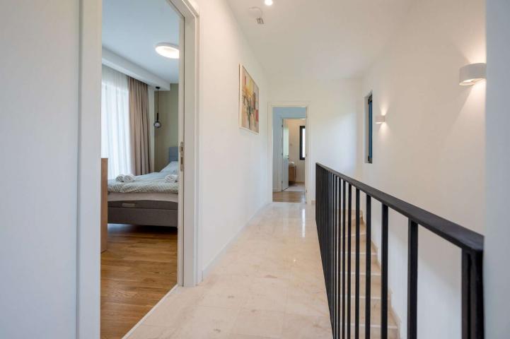 New 4 bedroom Villa, Mrcevac, Tivat