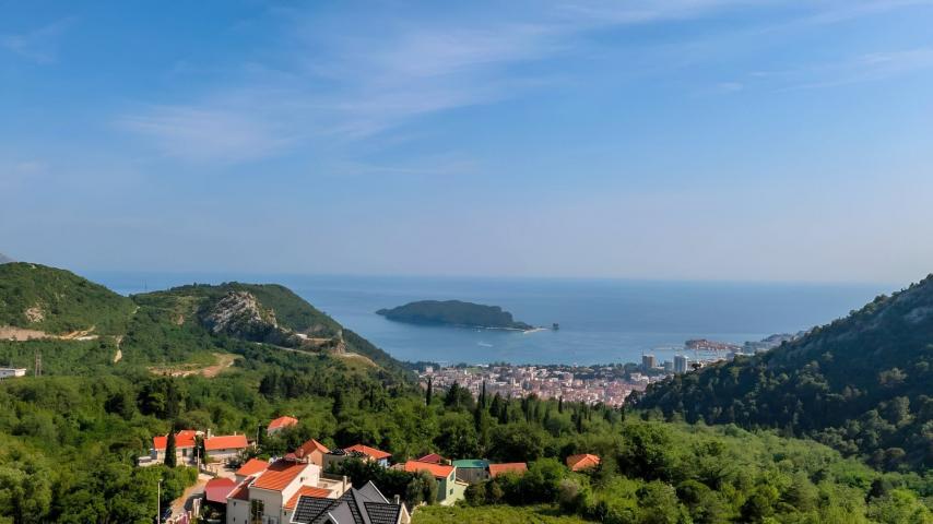 Contemporary 8 bedroom villa Markovici