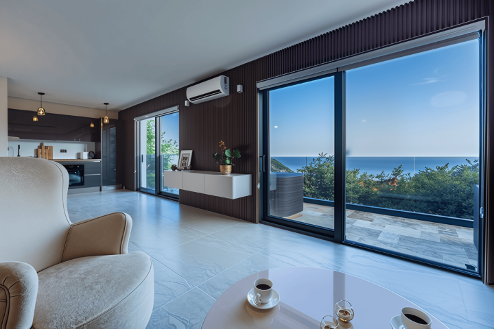 Contemporary 8 bedroom villa Markovici