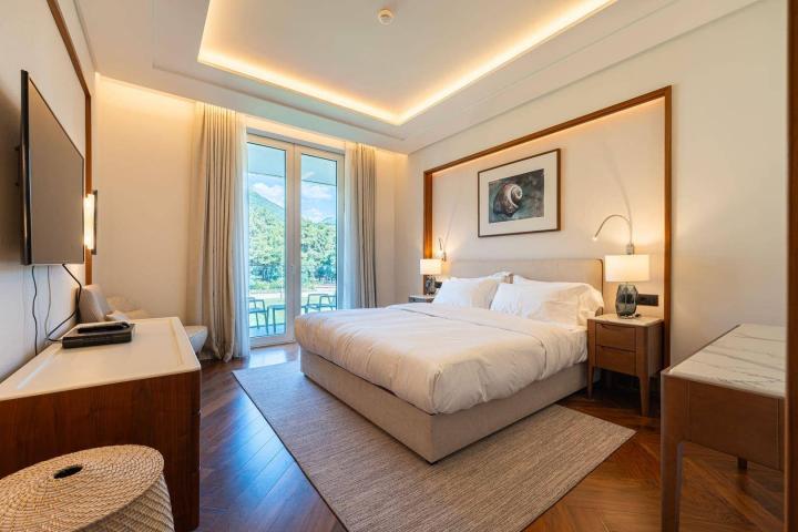 Exclusive 2 bedroom Apartment Elena