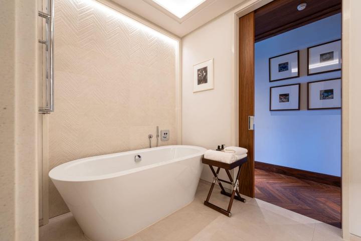 Exclusive 2 bedroom Apartment Elena