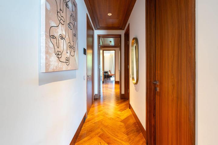 Luxury 4 bedroom Apartment in Elena Building