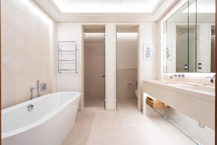 Luxury 4 bedroom Apartment in Elena Building