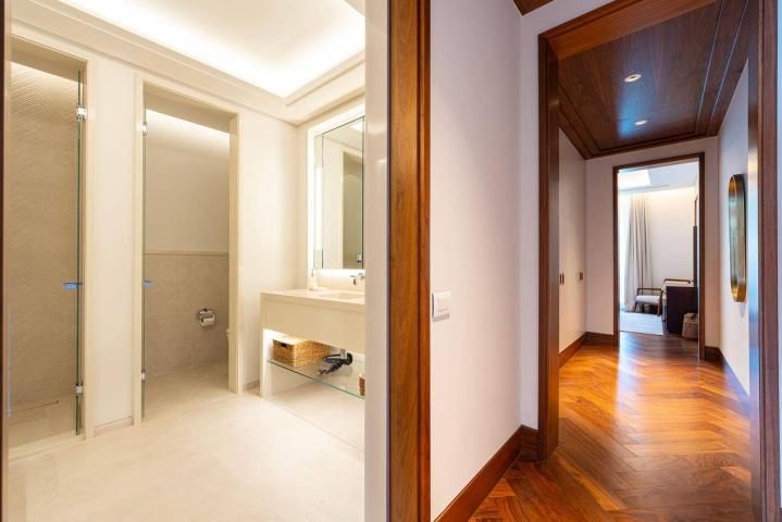 Luxury 4 bedroom Apartment in Elena Building