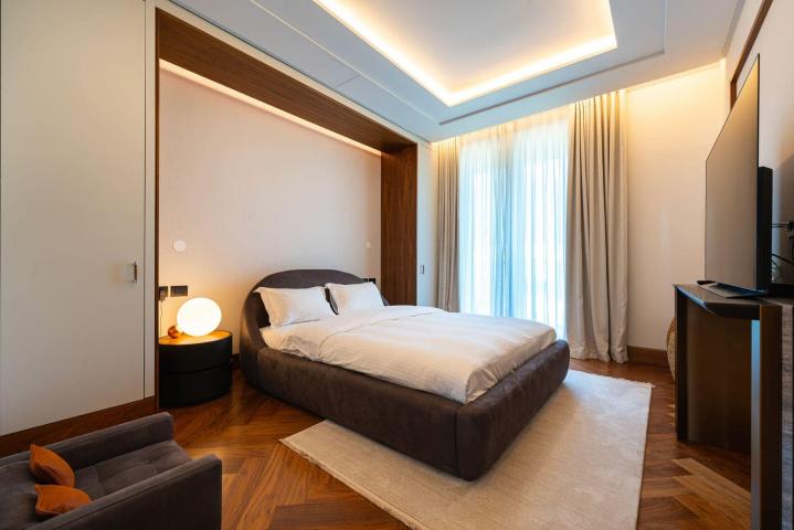 Luxury 4 bedroom Apartment in Elena Building