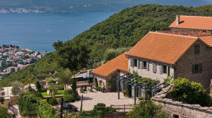 Historical Estate With Private Pool, Tivat