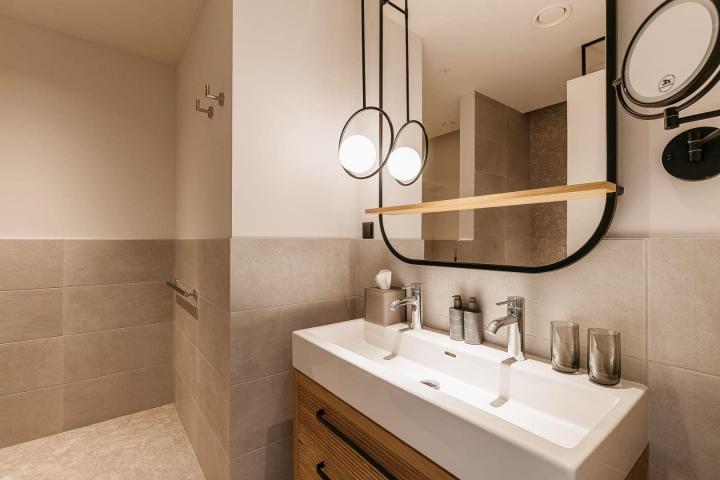 Mistral Studio Apartment Boka Place