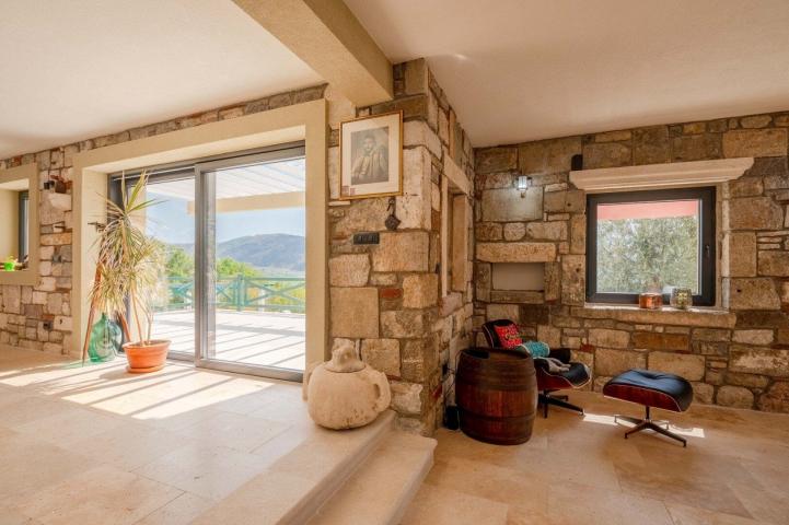 Buljarica Stone Villa