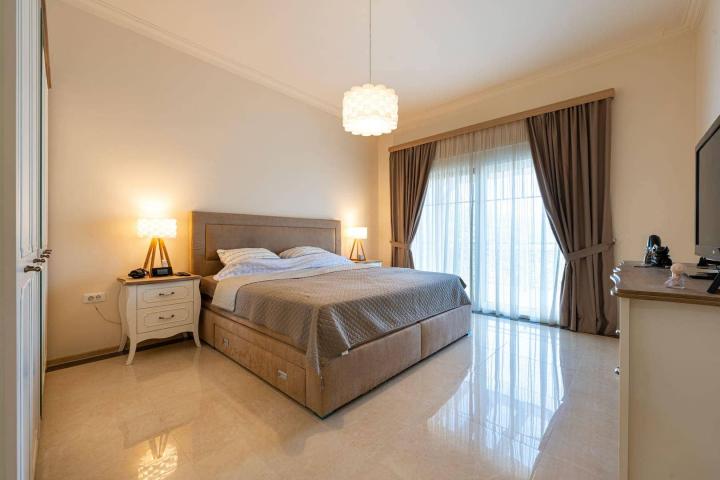 Charming Villa With Swimming Pool