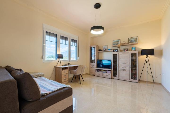 Charming Villa With Swimming Pool