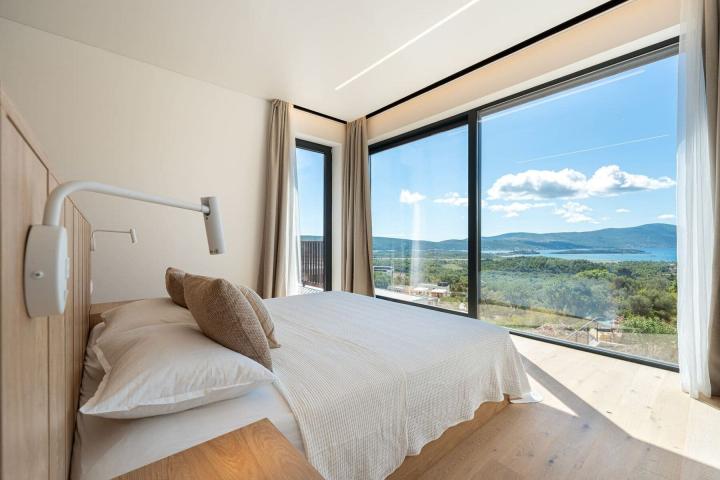 Luxury 4 bedroom Family Villa