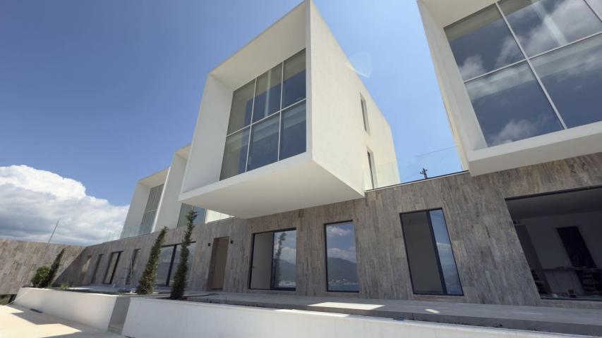 Modern 1bdr Apartment Krasici