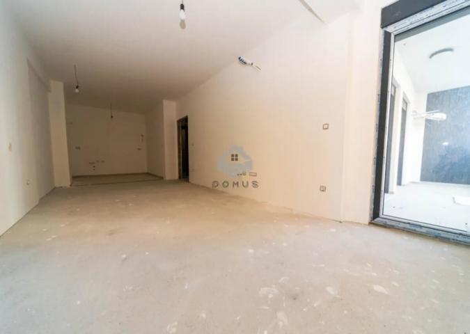 Dvosoban stan 67m2, Stari Aerodrom - Podgorica