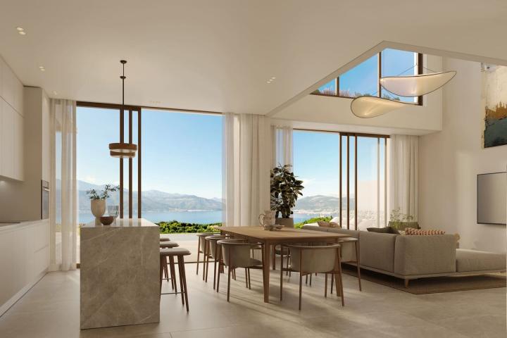 Luxury Townhouse Lustica Bay