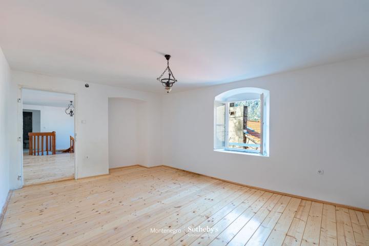 Kotor Old Town Sea-view Duplex